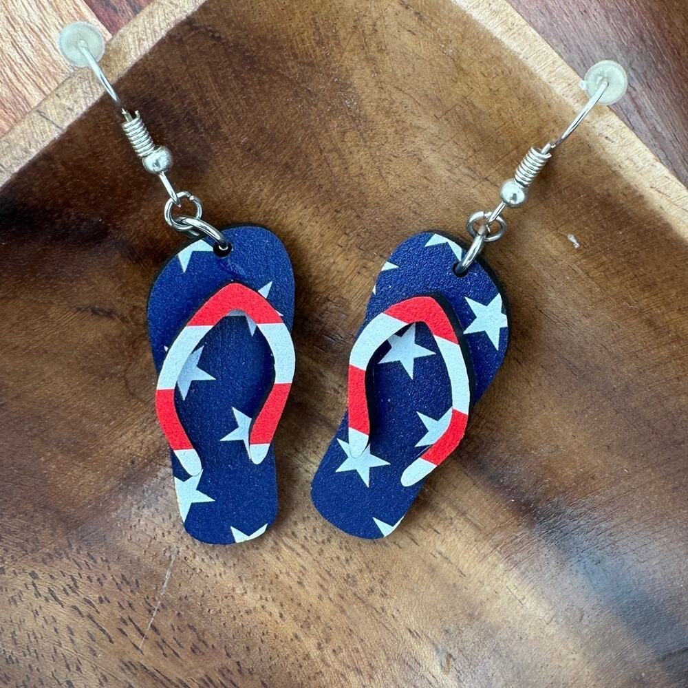 Handmade Earrings Patriotic Flip Flops USA July 4 EUC Summer Special Occasion